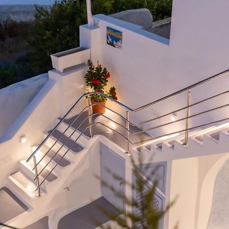 Sunborn Oia Suites Екстериор снимка