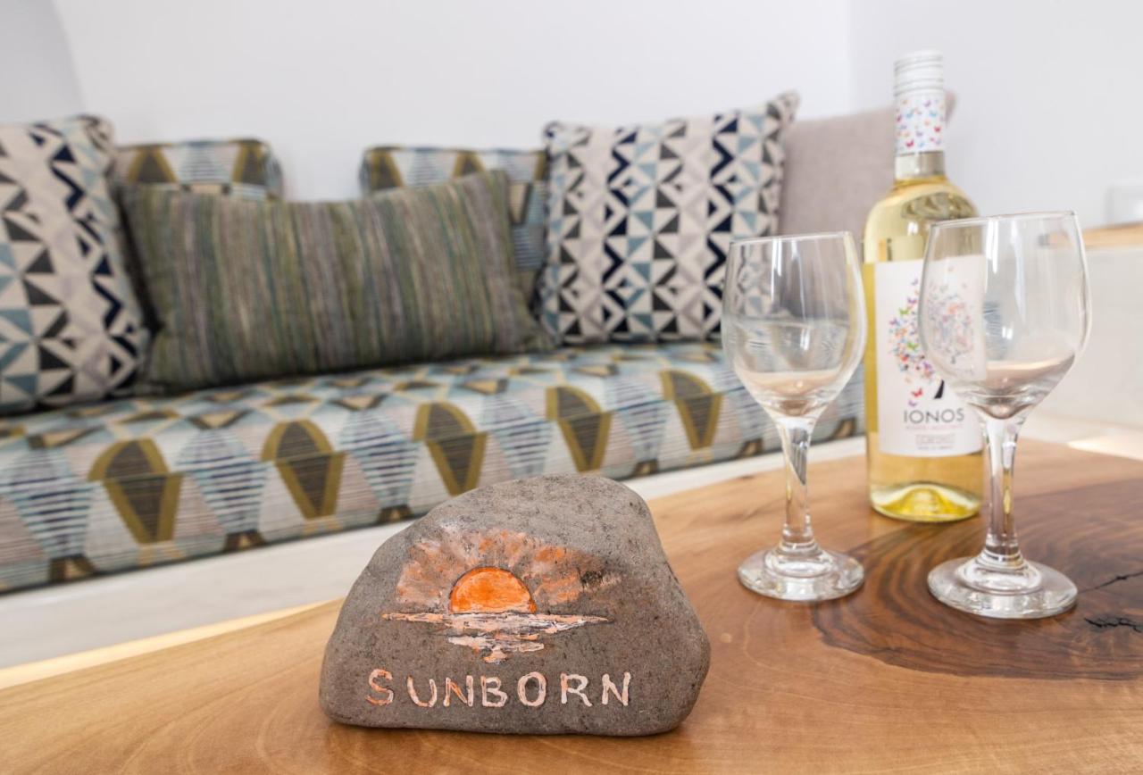 Sunborn Oia Suites Екстериор снимка