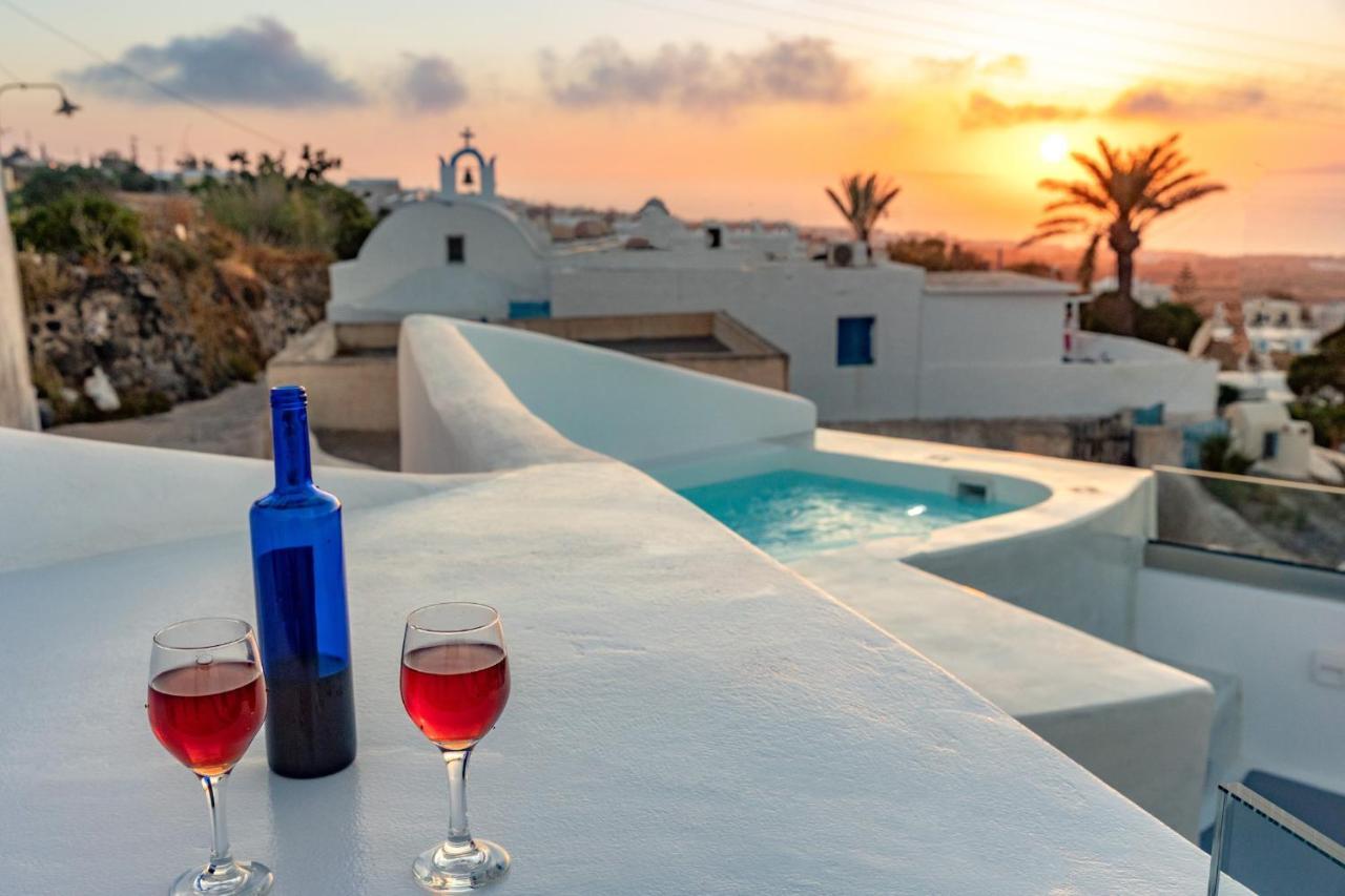Sunborn Oia Suites Екстериор снимка